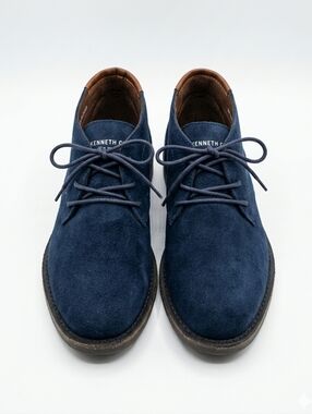 NWOT Kenneth Cole Reaction Boys Navy Blue Suede Chukka Boots Shoes 13